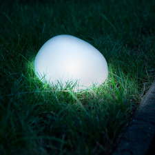 Zapichovacia solárna lampa - tvar kameňa - matné sklo - 165 x 142 x 115 mm - teplá biela LED